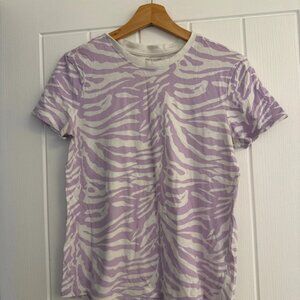Woman’s tshirt size 10-12